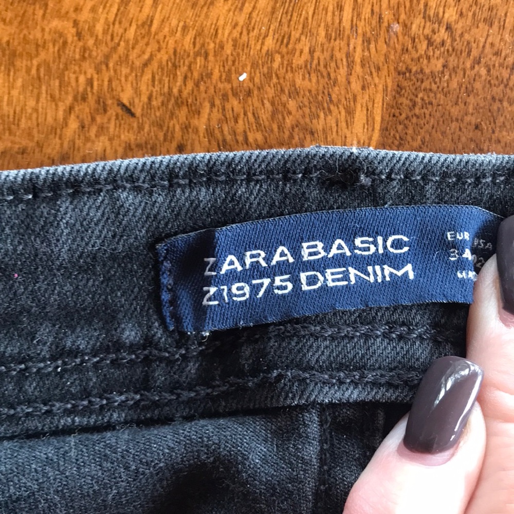 Jeans - Picture 3 of 3